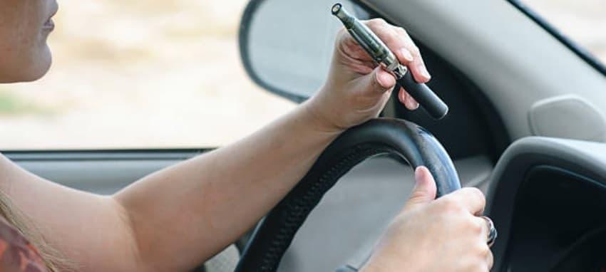 E-cigaretta explains e cigarette induced lung injury risks symptoms treatment and prevention for concerned vapers