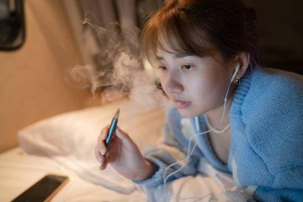 e-cigaretta bolt revealed, essential buying guide to tobacco electronic cigarette options flavors and safety tips