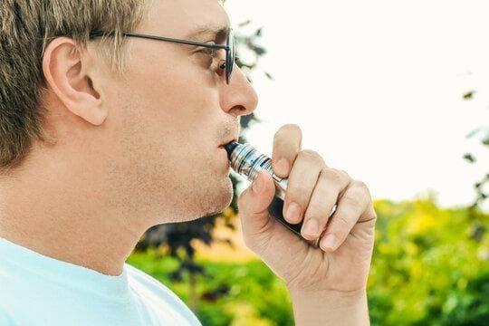 E-papierosy Buying Guide 2025 - Best Deals and Safety Tips for electronic cigarettes thailand