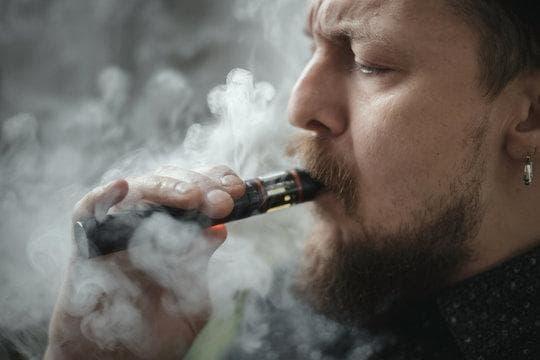 Practical Advice for jednostavne e-cigarete Users to Prevent e cigarette induced lung injury and Protect Lung Health